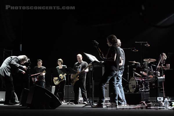 GLENN BRANCA ENSEMBLE - 2011-05-28 - PARIS - Espace Charlie Parker - Grande Halle - 